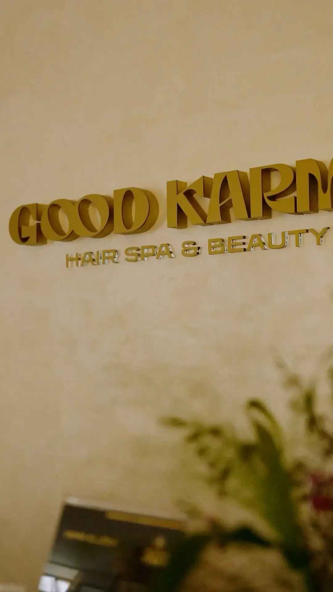 Logo Good Karma Hair Spa & Beauty